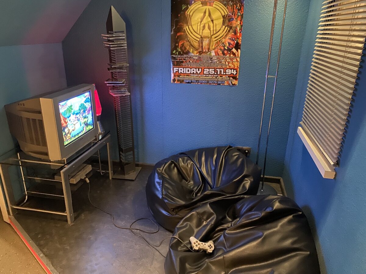 90er Jahre Installation im Computerspielemuseeum Berlin